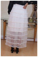 Load image into Gallery viewer, Nude Gathered Long Tulle Skirt
